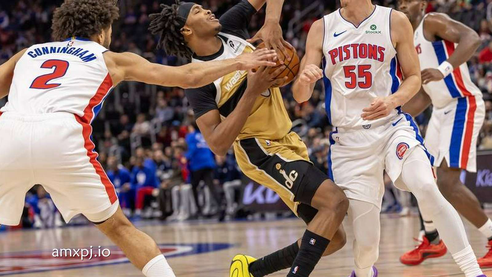 澳门新葡京独家报道: 坎宁安空砍30分 奇才8人得分上双胜活塞