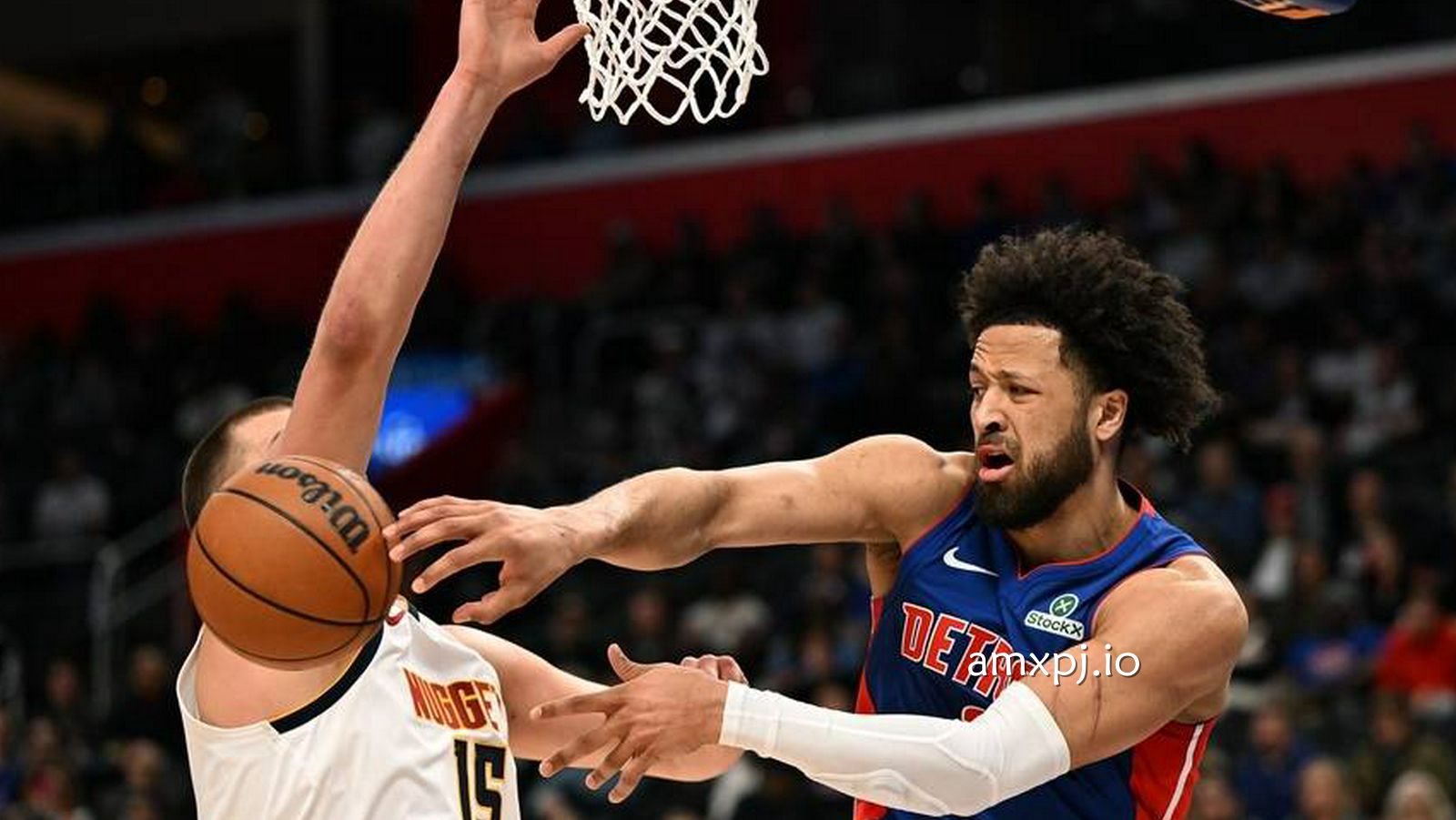 澳门新葡京独家专栏：约基奇空砍24+15 坎宁安29+10掘金负活塞