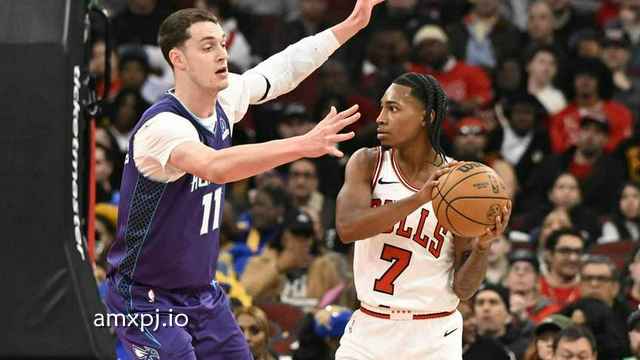 澳门新葡京行业洞察：布泽利斯32分米勒23分 公牛不敌黄蜂10连败