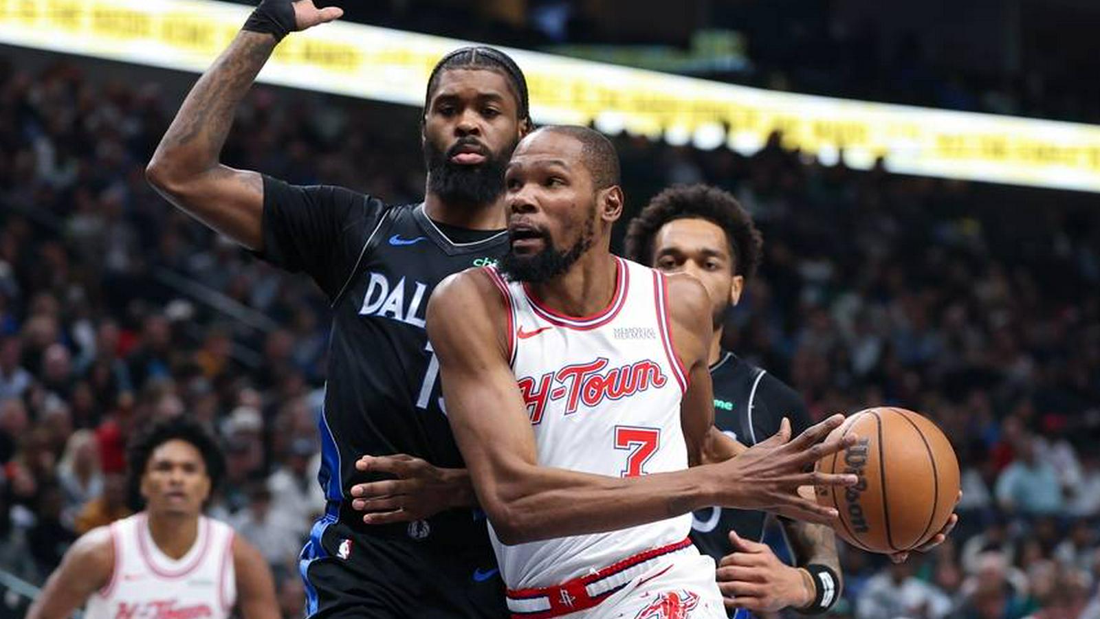 澳门新葡京专业分析：杜兰特空砍之夜火箭命门再现 刚过几天好日子又开倒车？